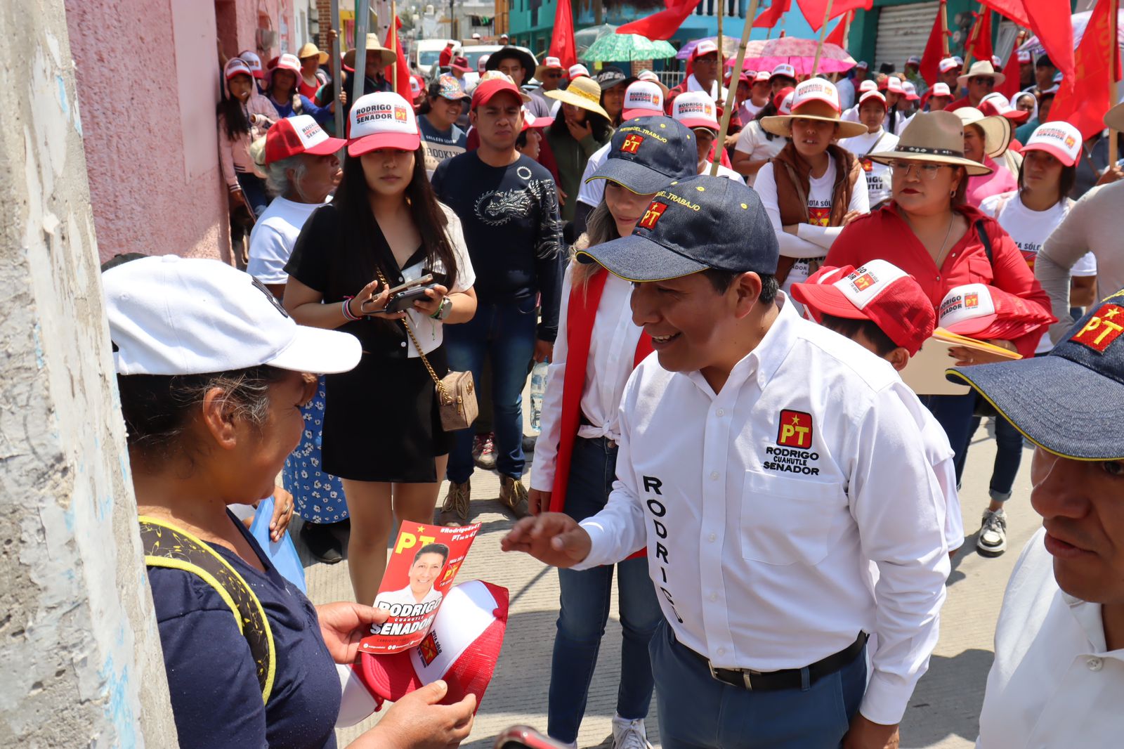 Legislará Rodrigo Cuahutle para que haya más recursos para el bienestar de las familias